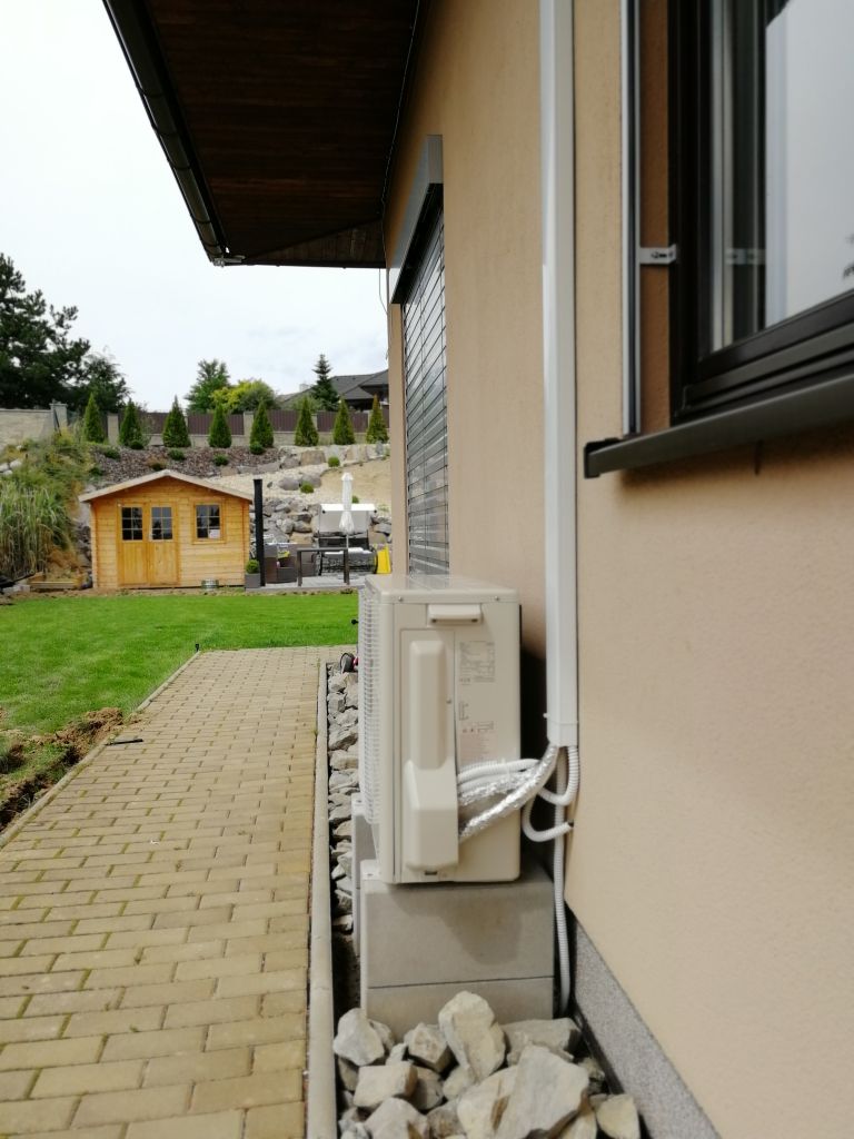 Stavební podklad pro instalaci venkovní jednotky klimatizace